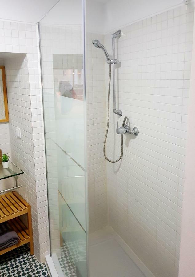 ליסבון * 5 Star Apartment In Historic District * Walk 2 Alfama! מראה חיצוני תמונה